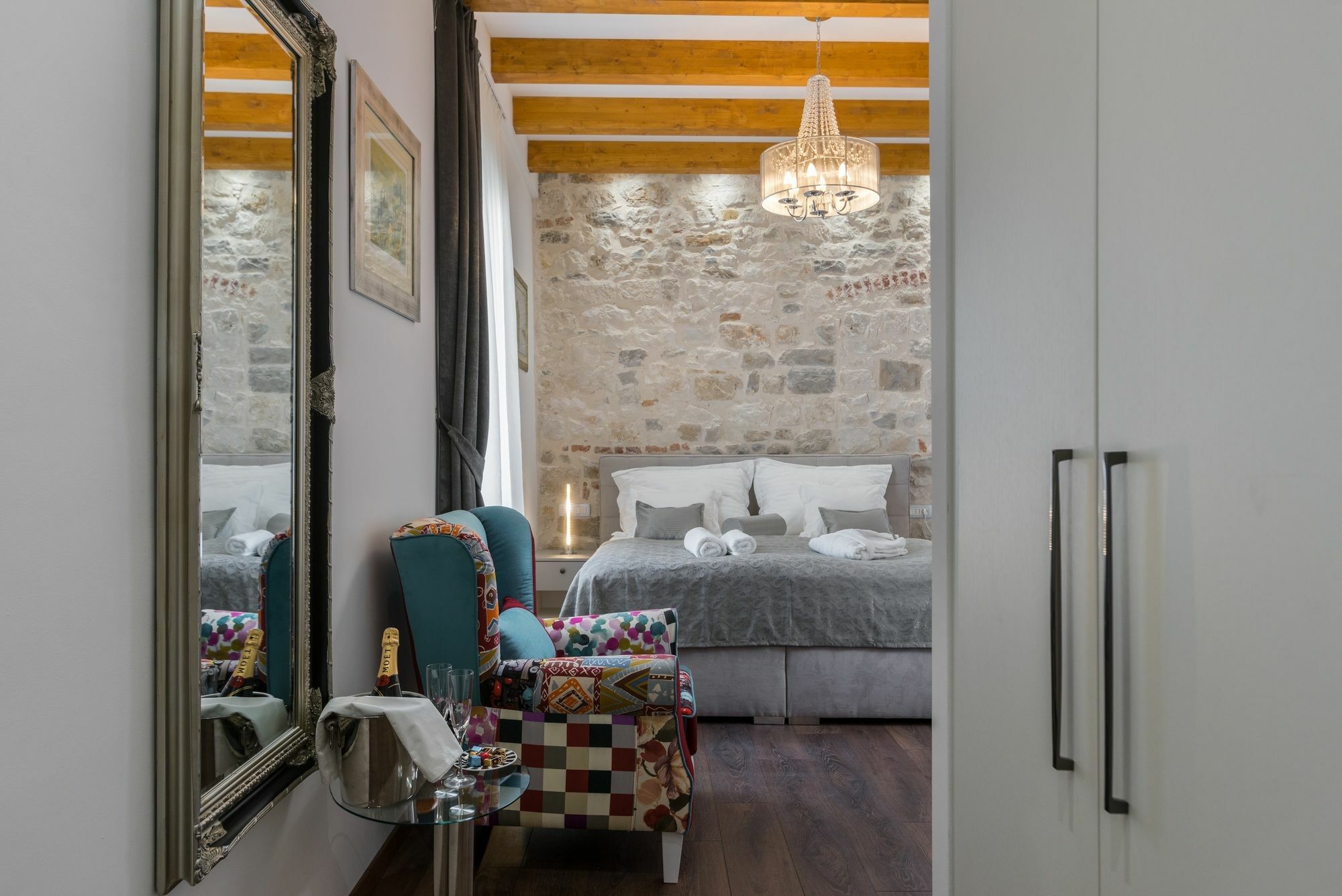 Id Regal Residence Σπλιτ Εξωτερικό φωτογραφία